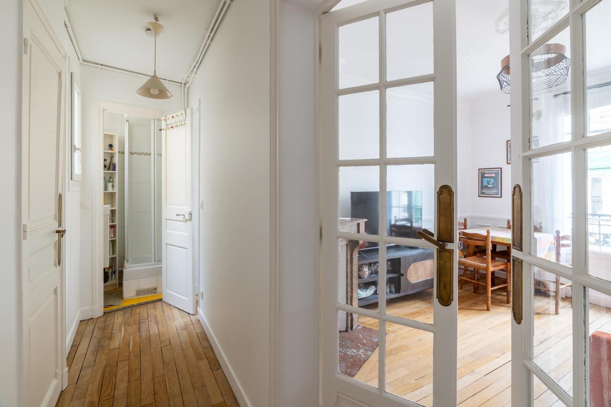 Chic 1Bd Apartment With Balcony Picpus Париж Екстериор снимка
